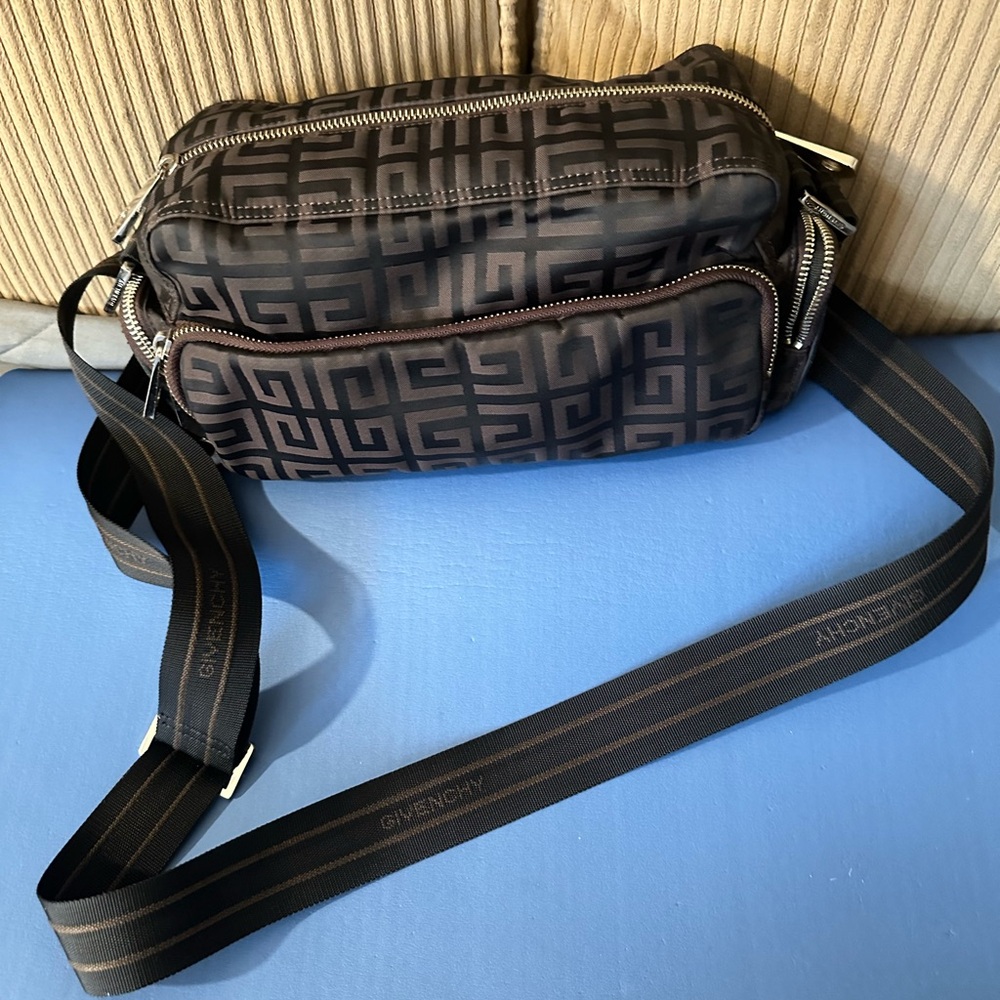 Vintage rare Givency crossbody bag